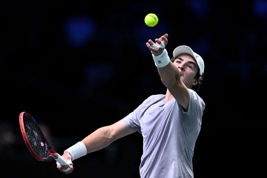 João ganhou 50 pontos em Paris João ganhou 50 pontos em Paris