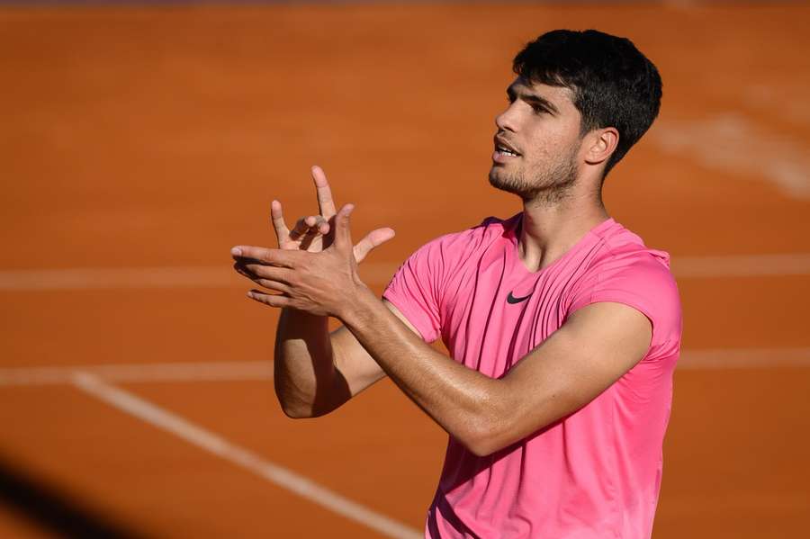 Spaanse sensatie Alcaraz zegt ATP-toernooi in Acapulco af door blessure