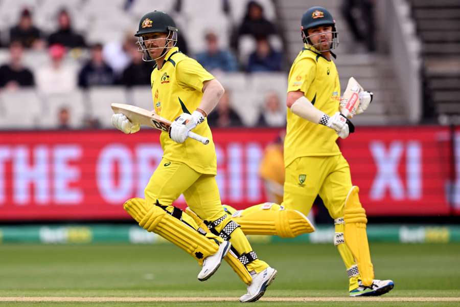 Head and Warner hit tons as Australia crush England in final ODI