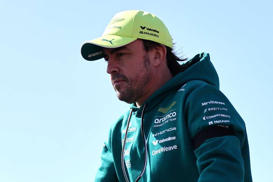 Fernando Alonso ve con optimismo el futuro con Aston Martin Fernando Alonso ve con optimismo el futuro con Aston Martin