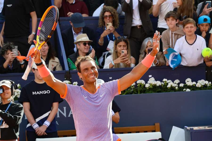 Nadal celebrates his victorious return