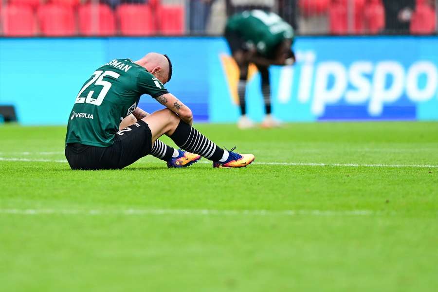 Karviná a fost exclusă din prima ligă cehă de fotbal Karviná a fost exclusă din prima ligă cehă de fotbal
