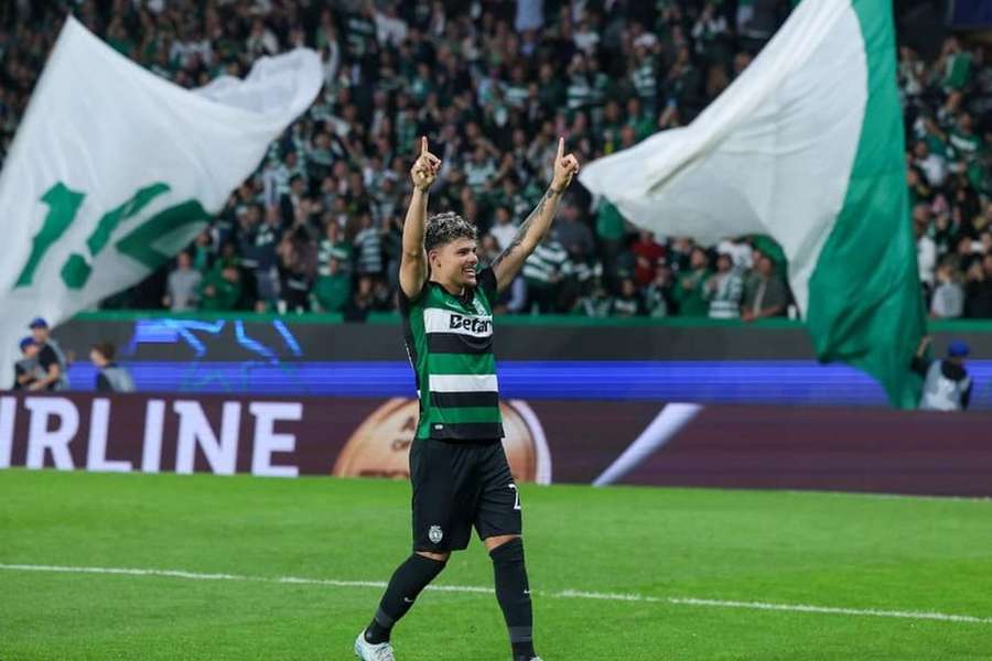 Maxi Araújo leva dois golos em 19 jogos pelo Sporting