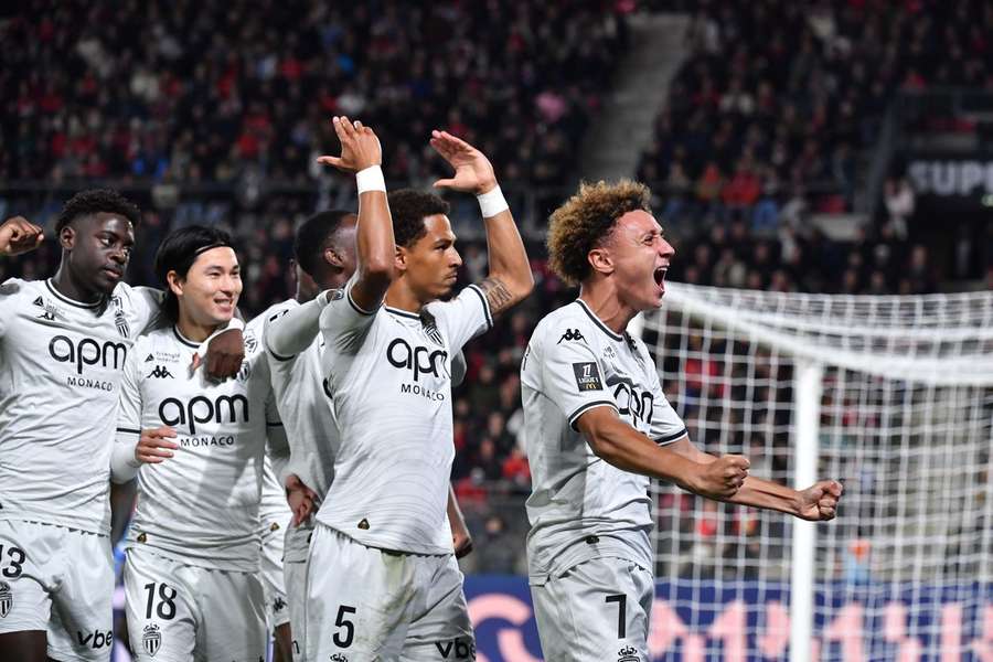 Monaco venceu Rennes e lidera a Ligue 1