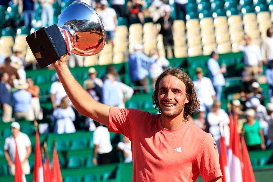 Tsitsipas, campeón en Montecarlo, asciende a la séptima posición del ranking ATP