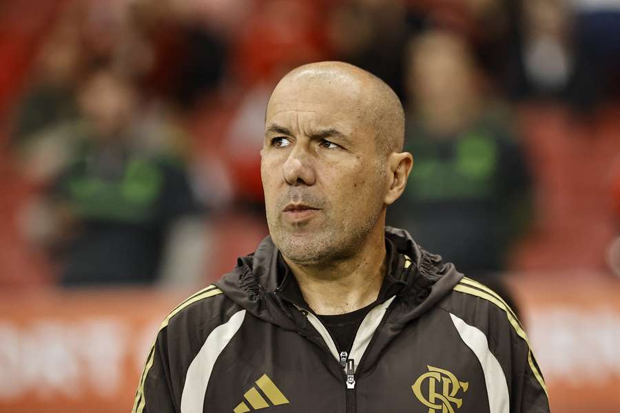 O conjunto de Leonardo Jardim superou o Cruzeiro no Maracanã O conjunto de Leonardo Jardim superou o Cruzeiro no Maracanã