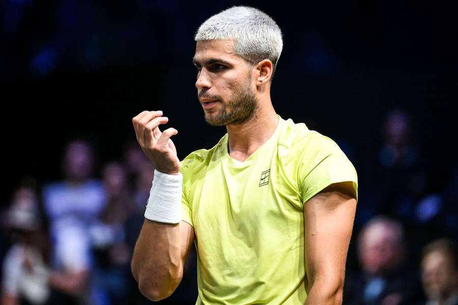 Carlos Alcaraz, eliminat în turul secund al Masters-ului de la Paris Carlos Alcaraz, eliminat în turul secund al Masters-ului de la Paris