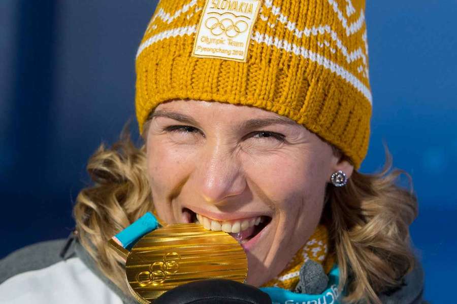 Šesť medailí vybojovala v biatlone Anastasia Kuzminová. Šesť medailí vybojovala v biatlone Anastasia Kuzminová.