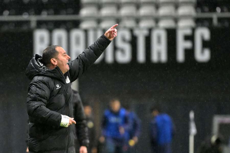 Petit deixa o Boavista e protagoniza sétima mudança de treinador na Liga Portugal