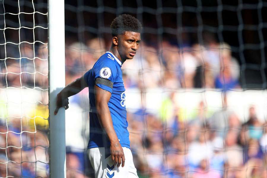 Demarai Gray had a public spat with Everton manager Sean Dyche