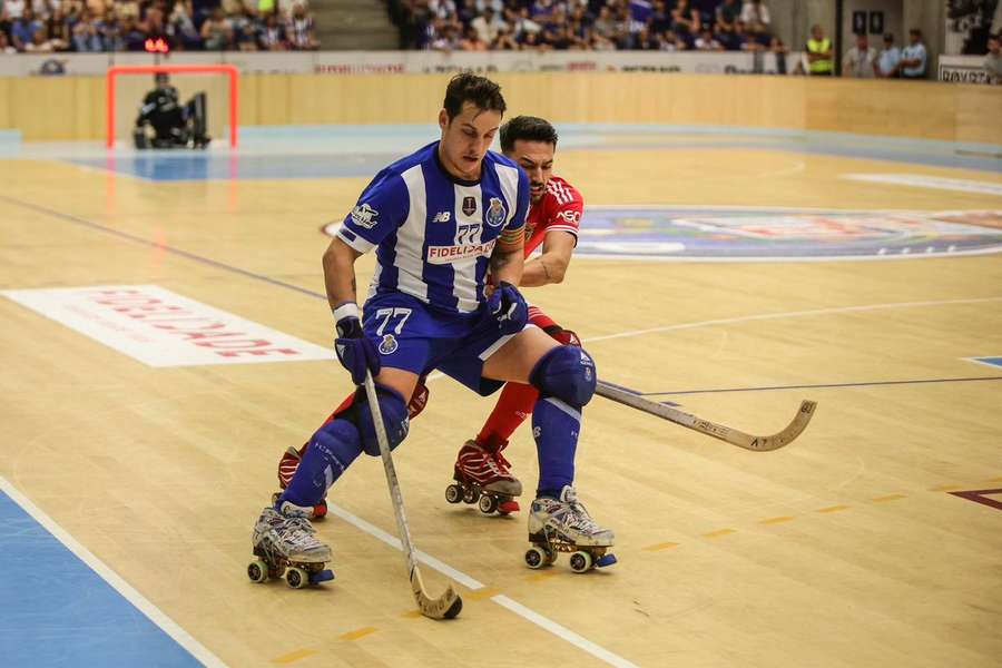 Duelo intenso no Dragão