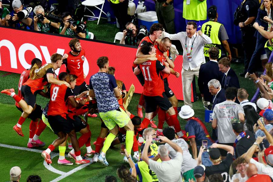 Kosmiczna końcówka meczu Austrii z Algierią. Oba zespoły mają awans do fazy pucharowej MŚ