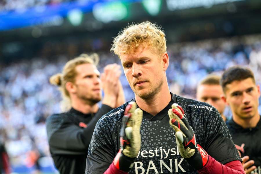 Jonas Lössl fortsætter i FC Midtjylland, hvor målmanden har spillet 236 førsteholdskampe.