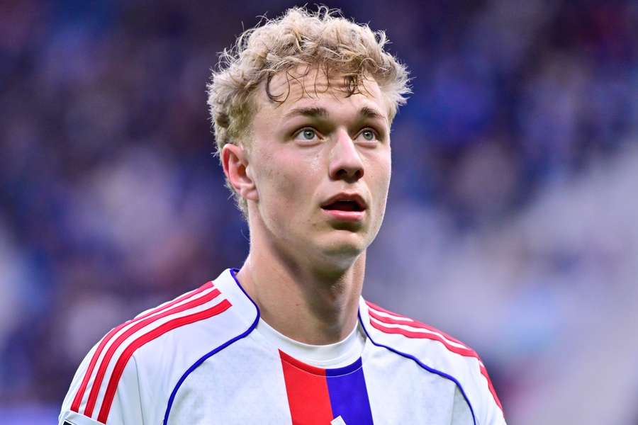 Adam Karabec dostává v posledních týdnech více prostoru v sestavě.