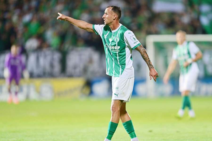 Hybš by měl opustit Bohemians. Hybš by měl opustit Bohemians.