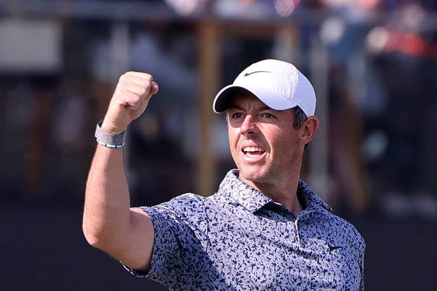 Rory McIlroy jubler efter flot sejr i Dubai