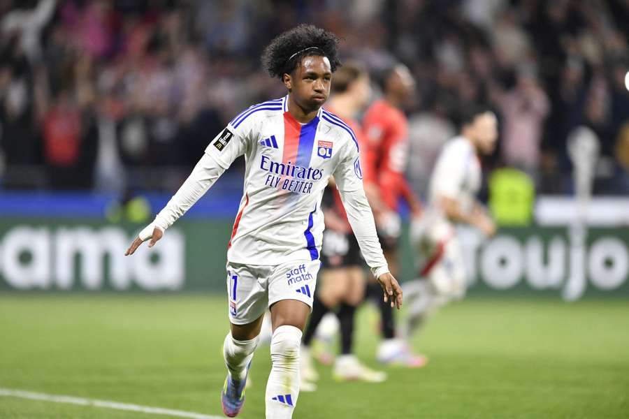 Arsenal, Liverpool and Chelsea to chase Lyon's Fofana as £51.5M price tag is revealed
