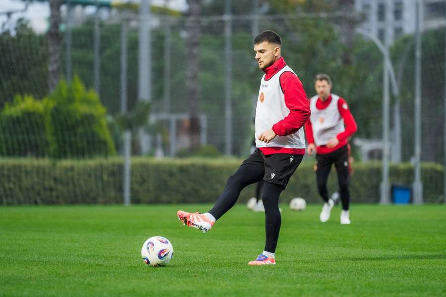 Lerager nieźle wszedł do drużyny Widzewa, remis w pierwszym sparingu