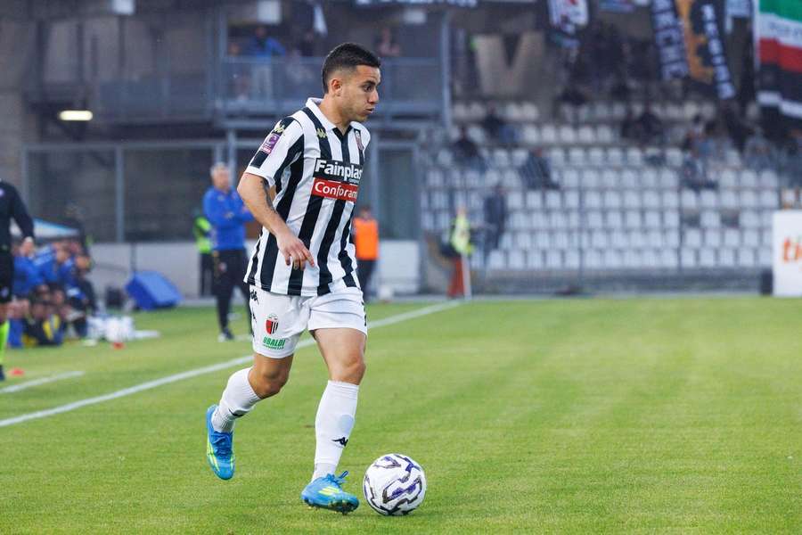 Andrea Silipo dell'Ascoli in azione