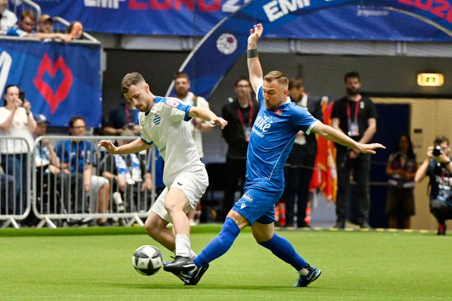 Erik Jendrišek otváral skóre duelu.