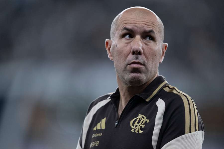 Estilo de Leonardo Jardim já começa a ser implementado com sucesso no Flamengo