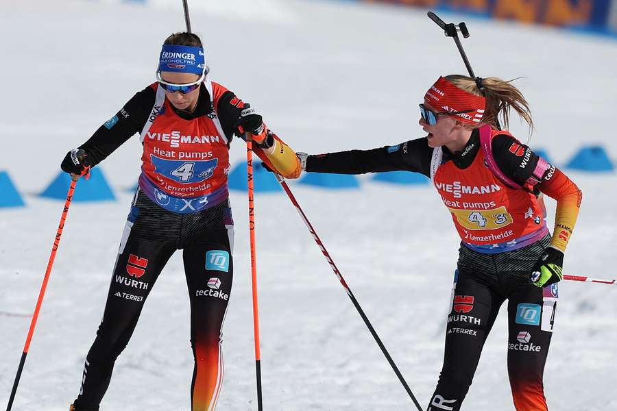 Die deutsche Biathlon-Staffel ist den Ansprüchen bei der WM in Lenzerheide hinterhergelaufen.