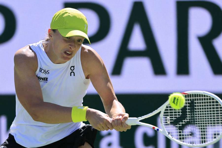 Iga Swiatek déroule au 3e tour, Medvedev passe en dix minutes contre Michelsen
