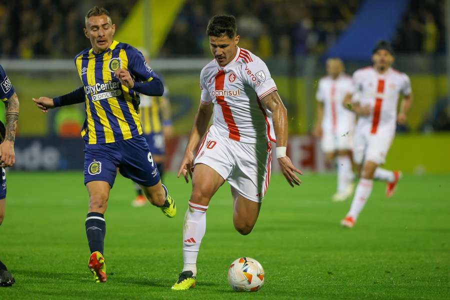 O Rosario Central foi melhor no jogo de ida