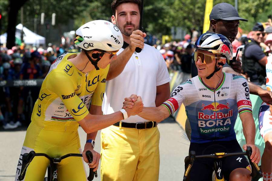Evenepoel com Pogacar Evenepoel com Pogacar