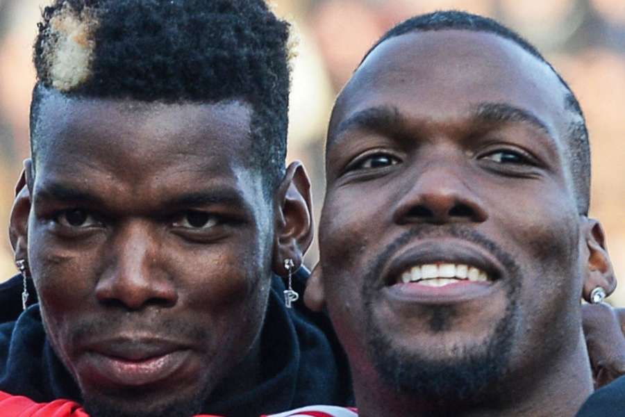 Paul Pogba (I) y Mathias Pogba (D)
