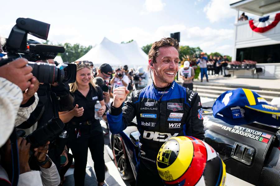 Filipe Albuquerque celebra triunfo no IMSA Filipe Albuquerque celebra triunfo no IMSA