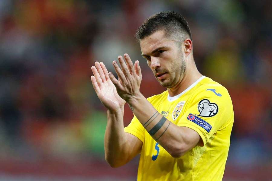 Alin Toșca, în timpul meciului România – Liechtenstein (preliminarii CM 2022), disputat pe Arena Națională din București, 5 septembrie 2021.