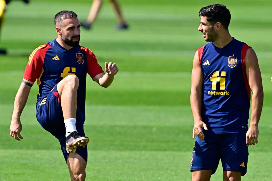 Carvajal y Asensio, en un entremiento con la selección española durante el Mundial de Catar 2022 Carvajal y Asensio, en un entremiento con la selección española durante el Mundial de Catar 2022