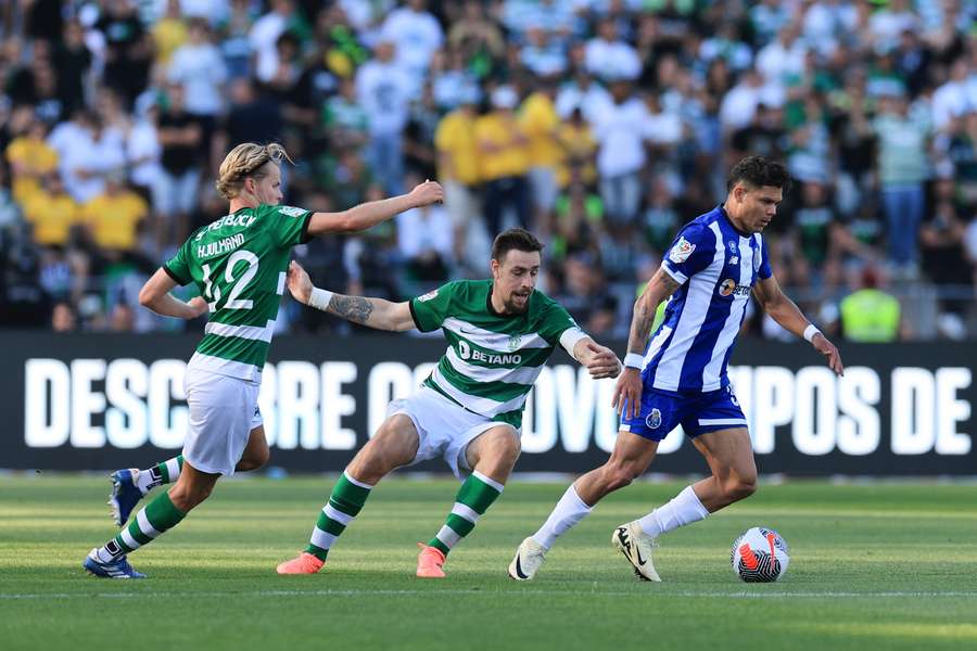 Evanilson marcou o primeiro golo do FC Porto no Jamor