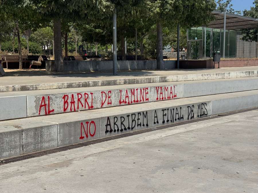 Dans le quartier de Lamine Yamal, on n'arrive pas à boucler les fins de mois Dans le quartier de Lamine Yamal, on n'arrive pas à boucler les fins de mois