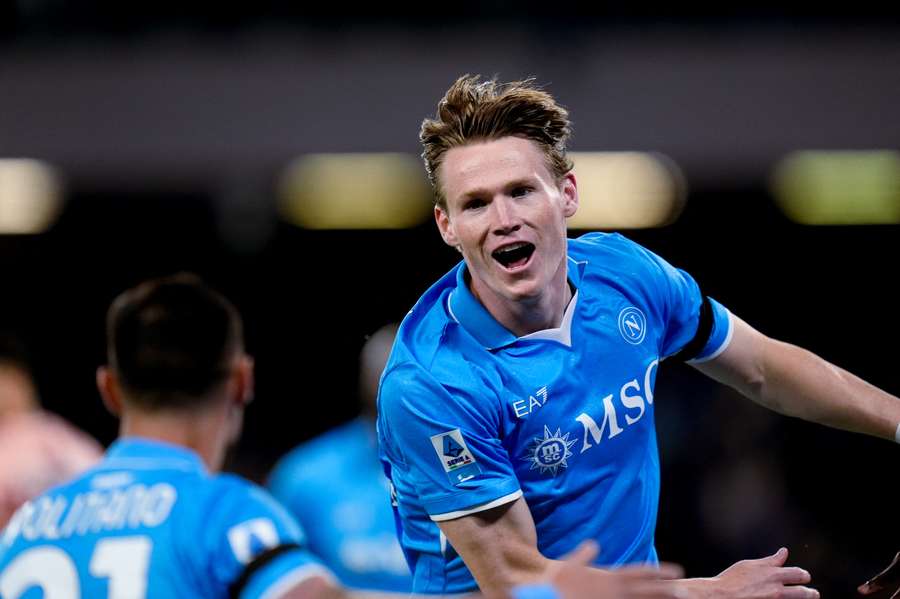 Linetty walczył, ale to McTominay był gwiazdą Neapolu. Napoli znów liderem Serie A!