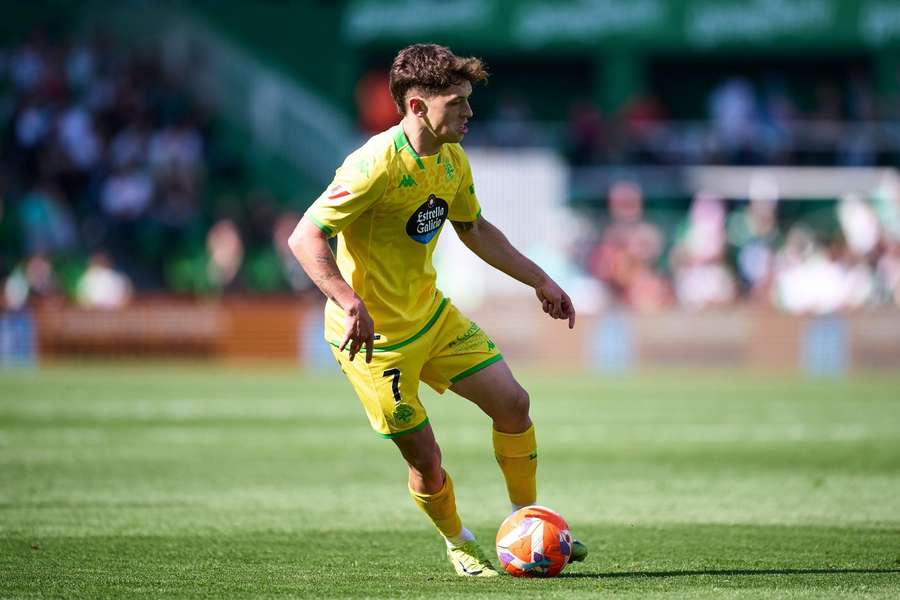 Diego Gómez, durante un partido con el Dépor en 2025