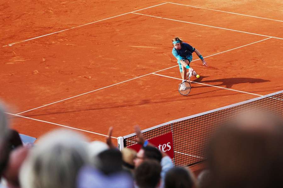Tenis Flash: Świątek utrzymała pozycję w rankingu. Spadki Majchrzaka i Hurkacza Tenis Flash: Świątek utrzymała pozycję w rankingu. Spadki Majchrzaka i Hurkacza