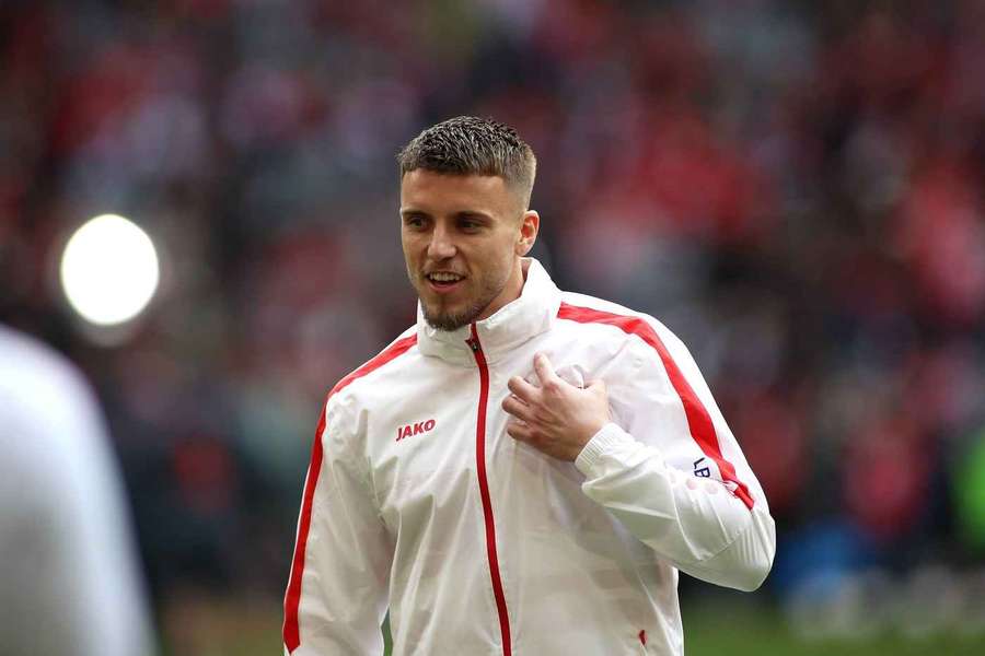 Ermedin Demirović będzie rozdawał piwo i lody kibicom VfB Stuttgart