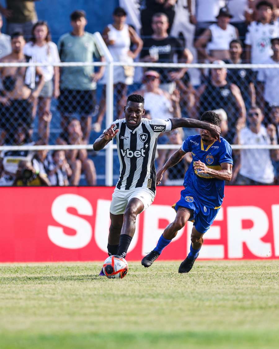 Botafogo perdeu com o Sampaio Corrêa-RJ em Saquarema