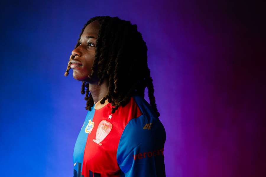 Ivan Lima coma nova camisola