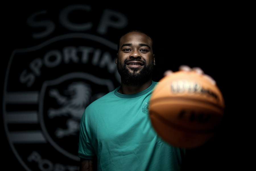 Nick Ward prepara-se para a primeira experiência em Portugal