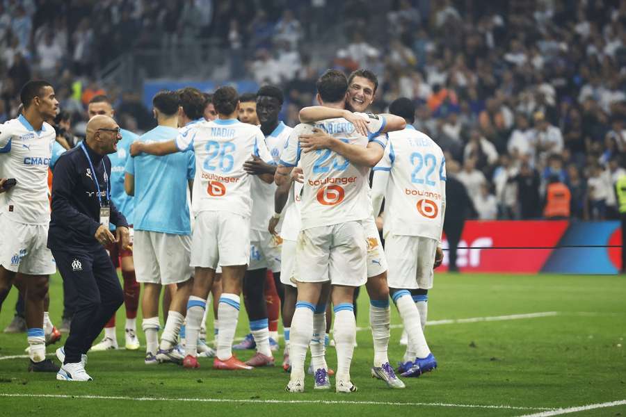 Marseille besiegt PSG.