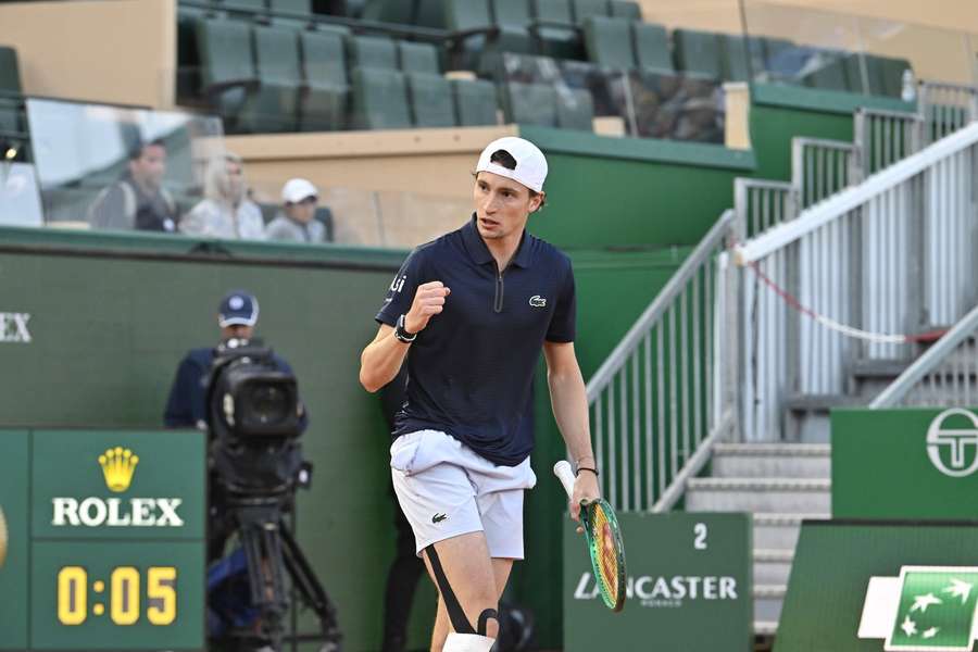 Ugo Humbert fait le métier.