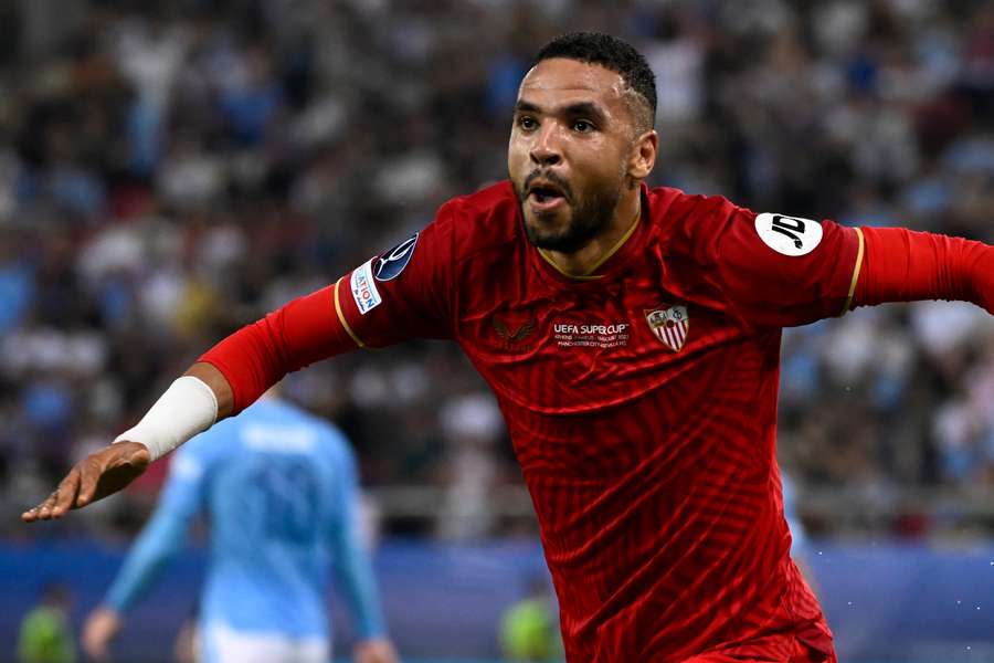 En-Nesyri celebra el gol del Sevilla, era el 1-0