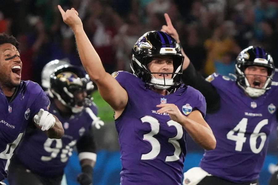 Tyler Loop converteu o field goal decisivo em Dallas Cowboys x Baltimore Ravens Tyler Loop converteu o field goal decisivo em Dallas Cowboys x Baltimore Ravens