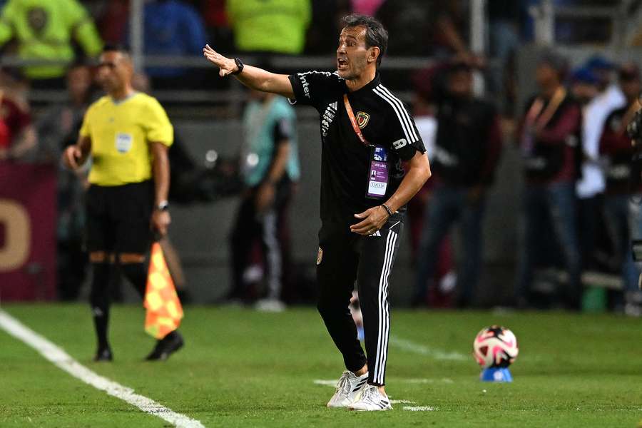 Batista, seleccionador de Venezuela, espera lograr una tercera victoria seguida