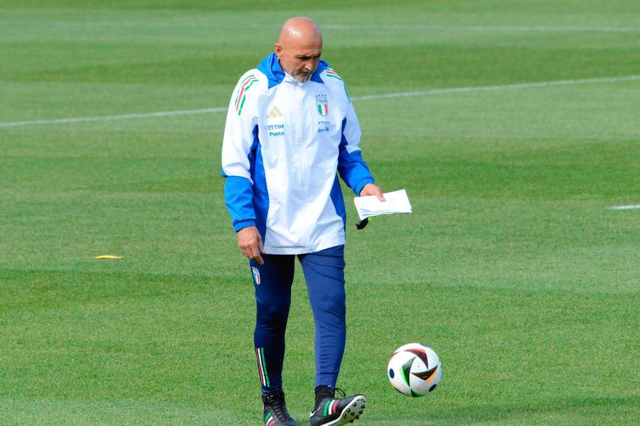 Spalletti says his side are willing to adapt to get the win against Spain.