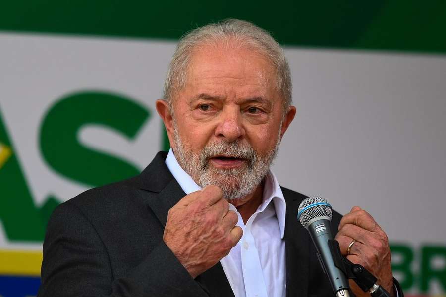 Lula da Silva assumiu presidência do Brasil no domingo
