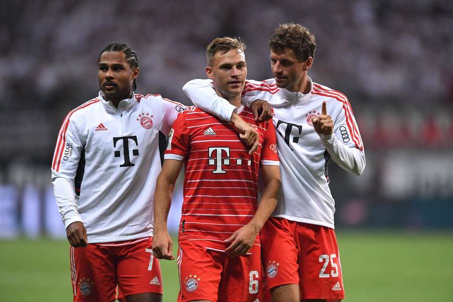 Bayern Mnichov řeší problémy s koronavirem, do izolace museli Kimmich s Müllerem